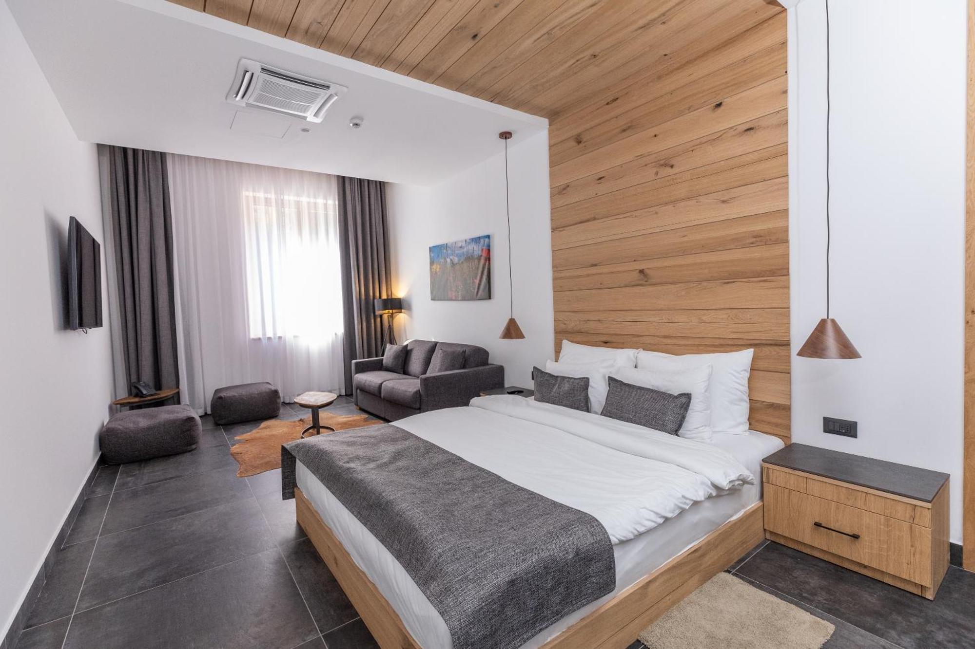 Hotel Ramonda Boljevac Esterno foto